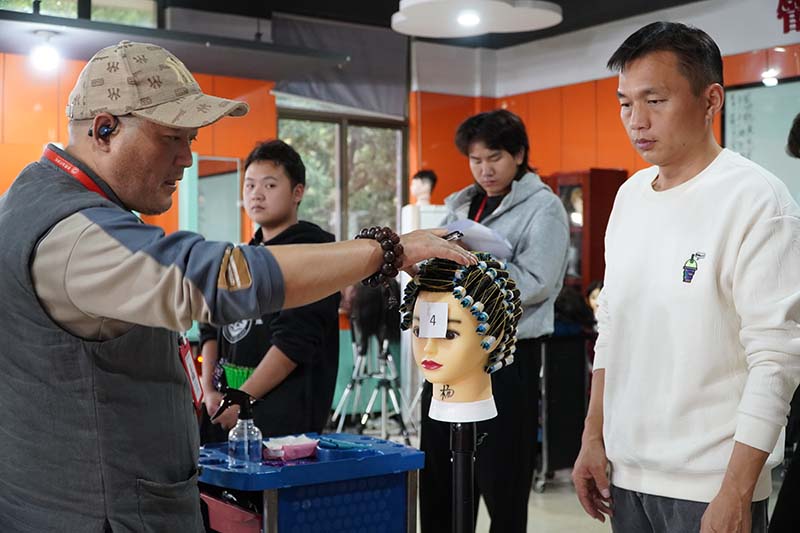 DSC02064.jpg DSC02064.jpg