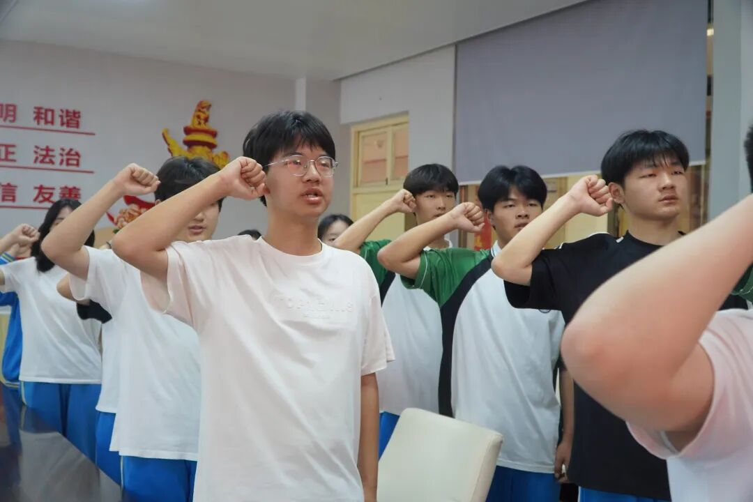 4.jpg 4.jpg